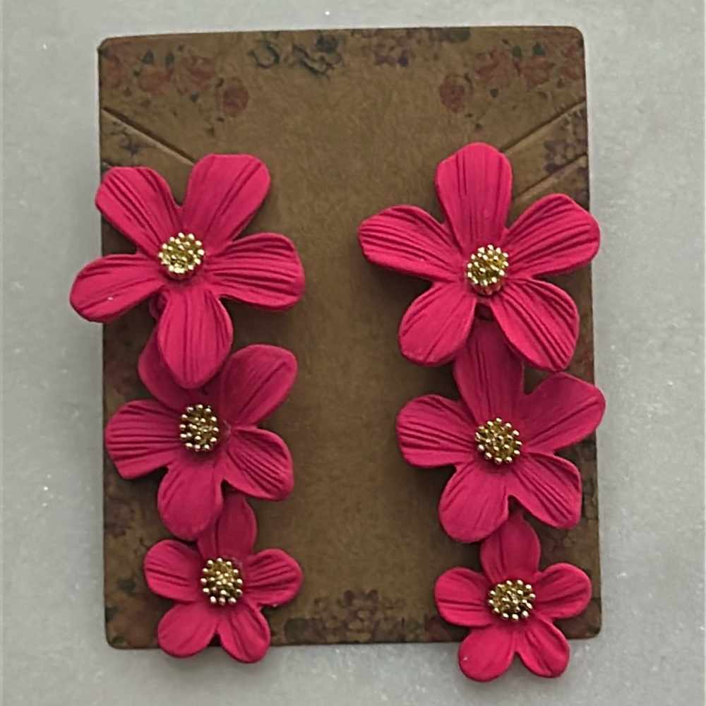 Vacation Vibes Earrings New